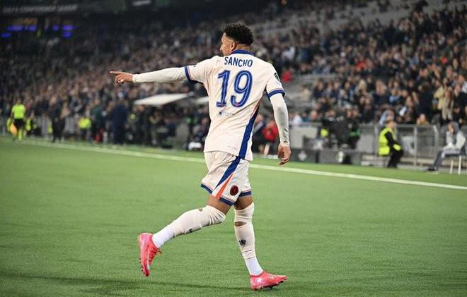 圖片報：桑喬想歸德，多特不感興趣。