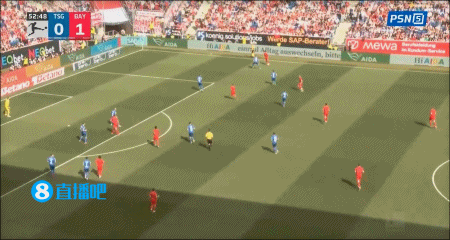 拜仁2-0領(lǐng)先，基米希抽射折射入網(wǎng)。