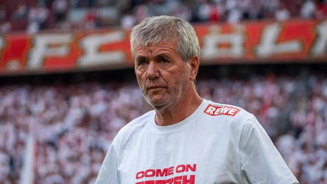 科隆官方：馮克爾離任，升甲臨時(shí)主帥換人