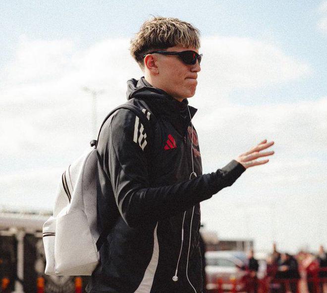 羅馬諾：加納喬將離曼聯(lián)，首選留英超。