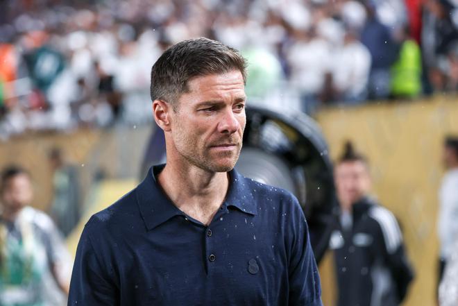 記者：阿隆索及皇馬隊員不滿專注不足，多特對決末段失焦。