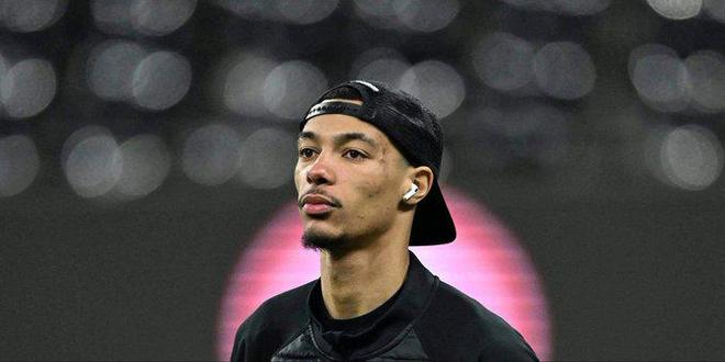 紐卡與法蘭克福商談?；倏宿D(zhuǎn)會(huì)，轉(zhuǎn)會(huì)費(fèi)或創(chuàng)紀(jì)錄。