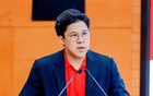 香港黑人球員丑聞，球迷遭辱罵，霍啟剛評論區(qū)受沖擊。