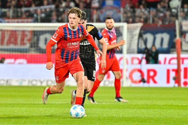 漢堡欲租借拜仁19歲球員萬納，球員及拜仁尚未決定。