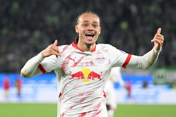 記者：哈維-西蒙斯成交價或低于7000萬歐