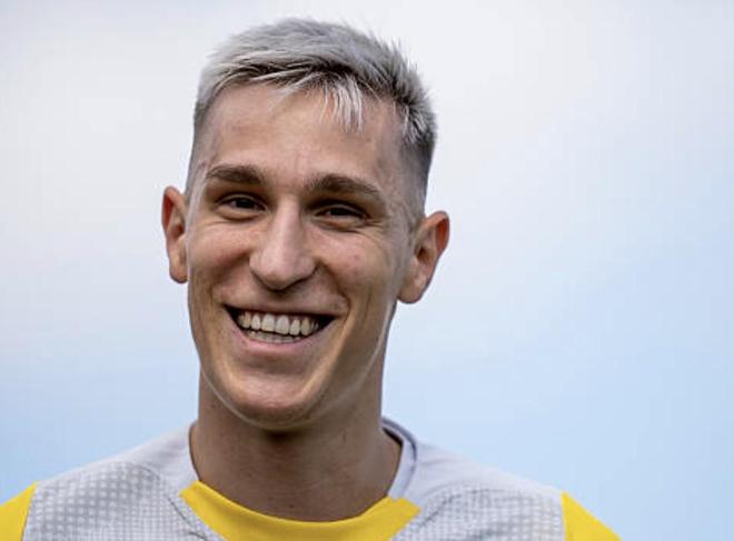 體圖：多特續(xù)約施洛特貝克至2030，年薪增至千萬(wàn)歐