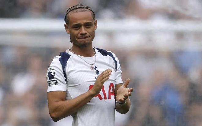 西蒙斯：加盟前與維爾納交流，熱刺適合我。